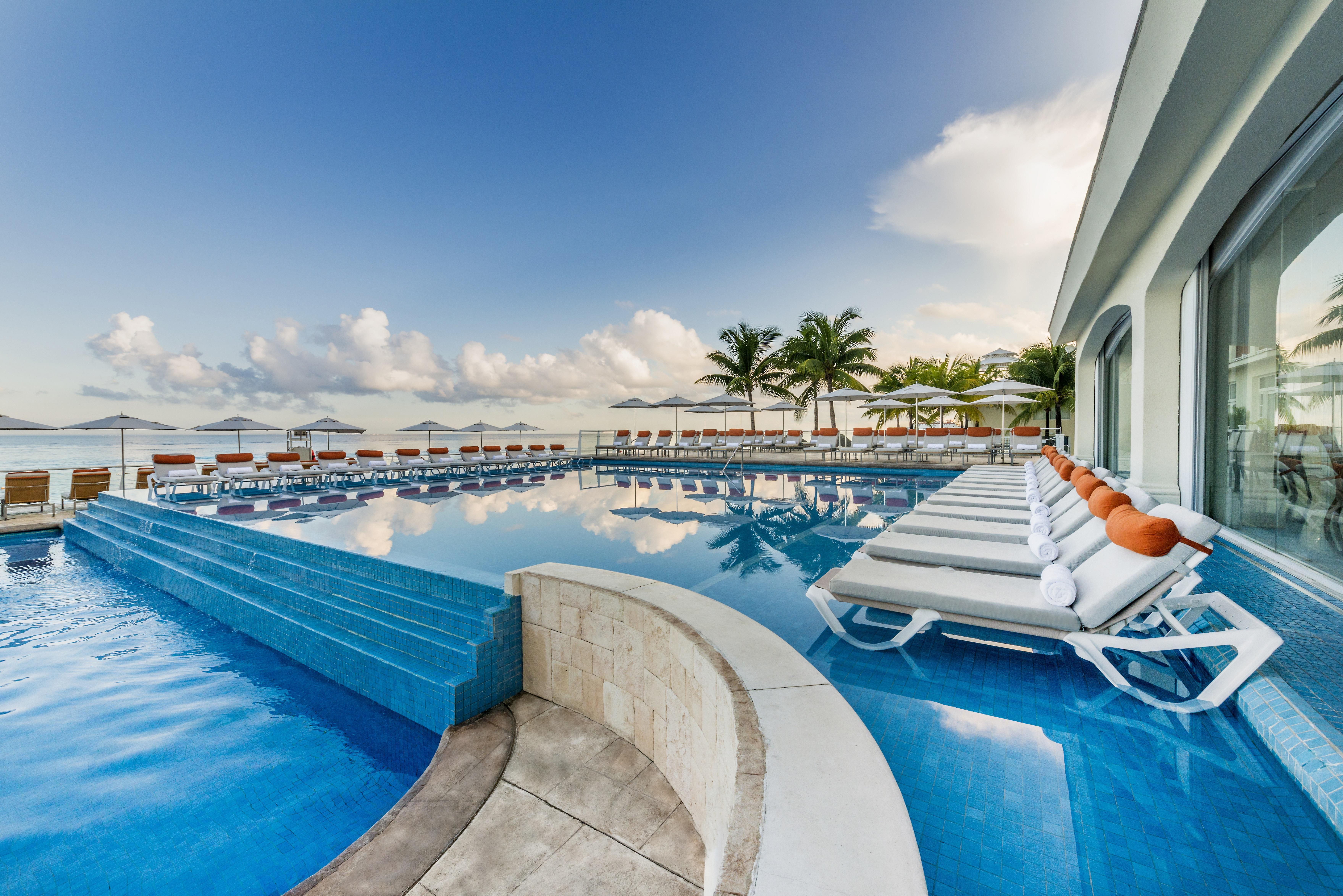 COZUMEL PALACE | ⋆⋆⋆⋆⋆ | MEXICO | SEASON DEALS FROM $278